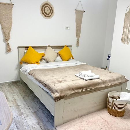 Prime 3 Apartment Bukares Bagian luar foto