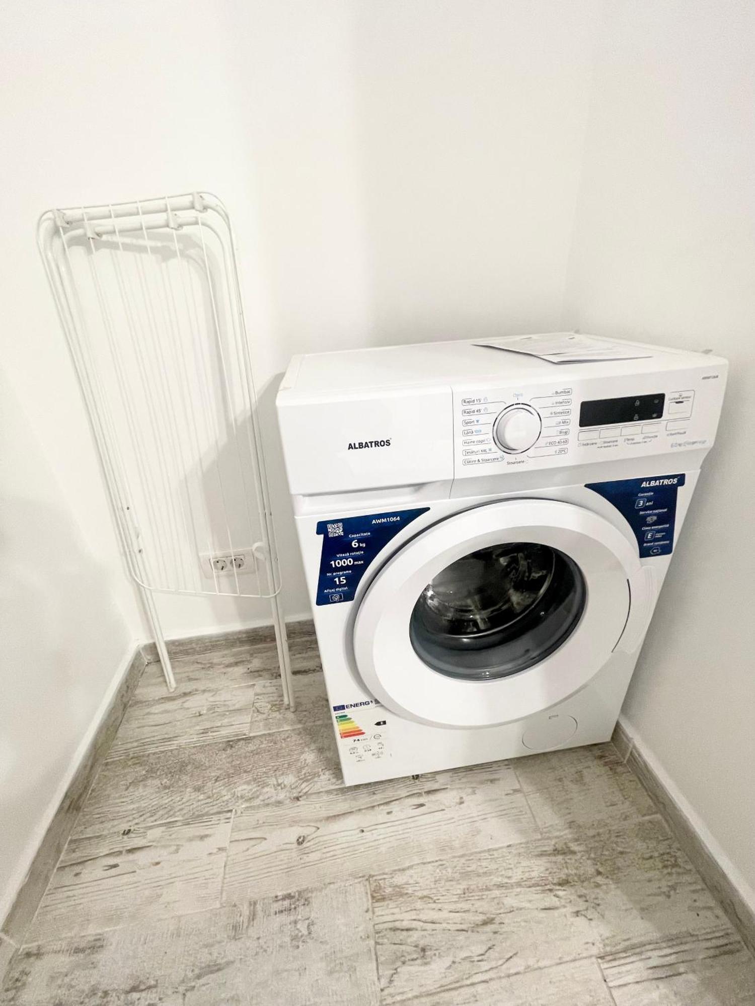 Prime 3 Apartment Bukares Bagian luar foto