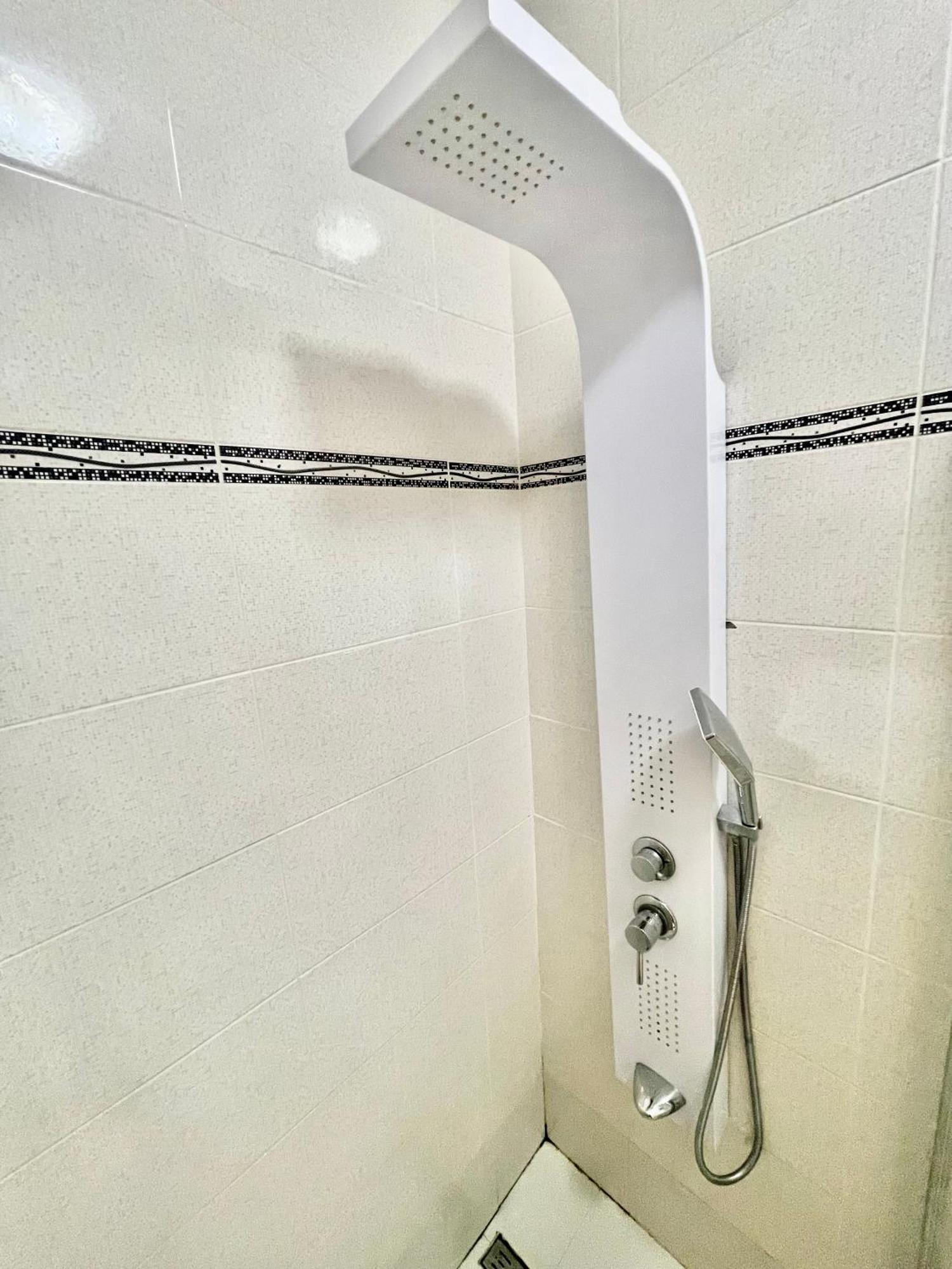Prime 3 Apartment Bukares Bagian luar foto